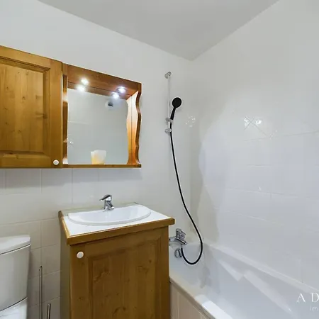 Montvalezan-la Rosière, 4 Pièces, 8 Personnes - Fr-1-398-534 Appartamento *