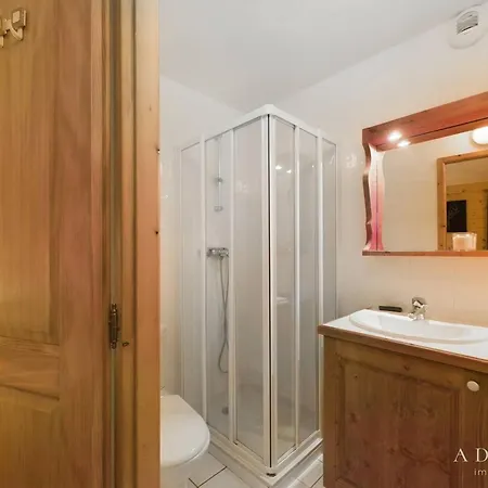 Montvalezan-la Rosière, 4 Pièces, 8 Personnes - Fr-1-398-534 Appartamento *